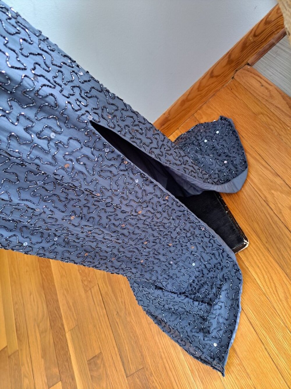 Andretta Donnatello Beaded Halter Neck Maxi Gown Dress Open Back Slit L Formal - Picture 3 of 13